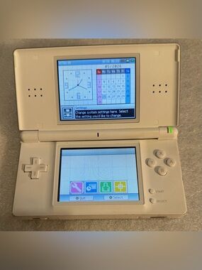 Nintendo DS Lite Portable Handheld Console - White